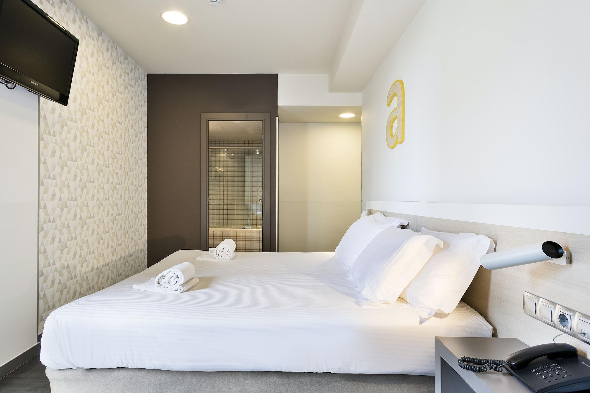 Hotel Acta Laumon Barcelona Exterior photo