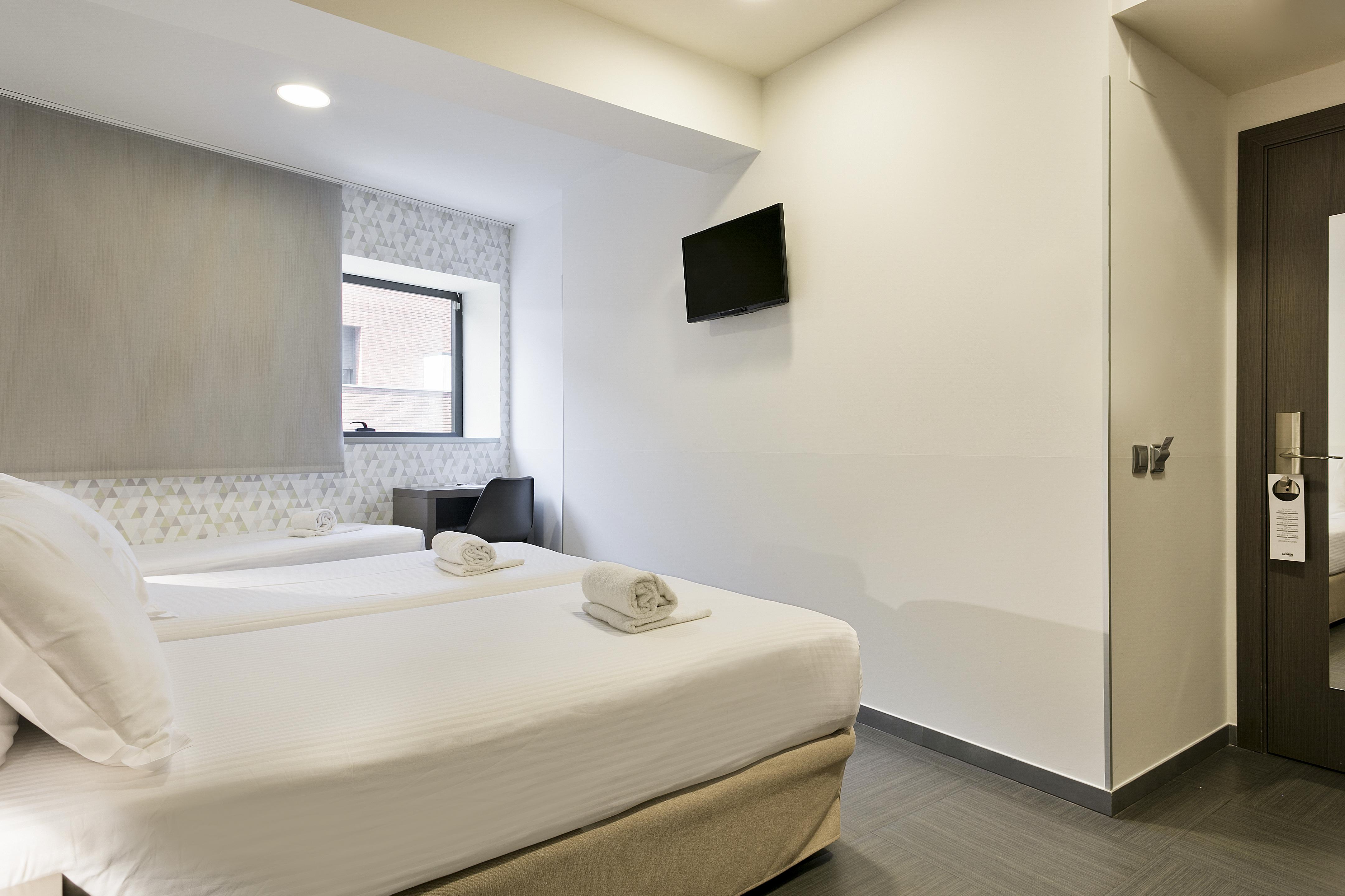 Hotel Acta Laumon Barcelona Exterior photo